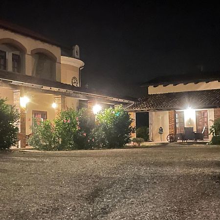 Azienda Agricola Tenuta Del Barone Calliano  エクステリア 写真